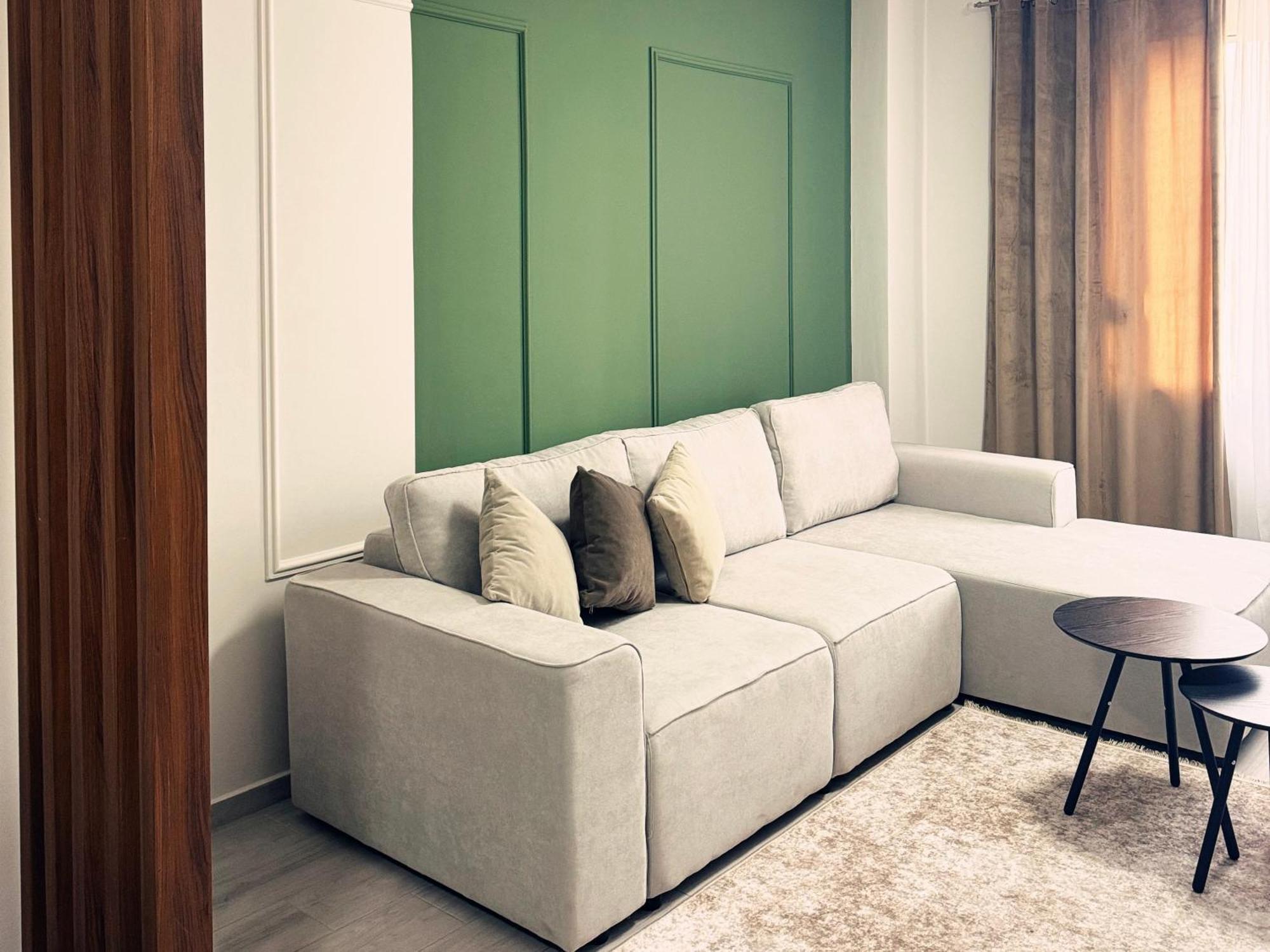 Enol Plazza Apartment Tirana Exterior photo
